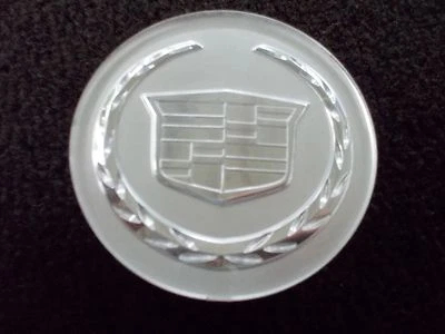 04-12 Cadillac DTS SRX CTS XLR CTS-V tapa central de llantas de aleación  Foto 1 de 3