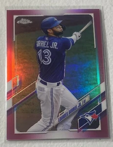 LOURDES GURRIEL JR / 2021 Topps Cromo / REFRACTOR MAGENTA #’d 21/399 / #64/Jays - Imagen 1 de 3