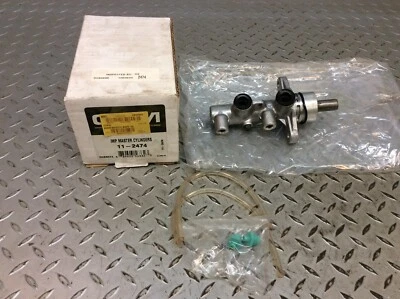 Fits: 89-95 Suzuki Samurai Esteem Remanufactured Brake Master Cylinder 11-2474 - Image 1 of 2