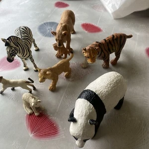 Figurines panda et autres Animaux , Wonderful Wildlife-collection Safari ltd - Photo 1/10