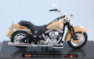 Maisto HARLEY DAVIDSON FLHTCUI TRA CLASSIC ELECTRA GLIDE 2005 BEIGE 1:18 - Foto 1 di 1