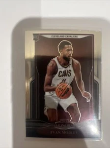 2021-22 Panini Chronicles - Honors Silver #687 Evan Mobley (RC) - Picture 1 of 2