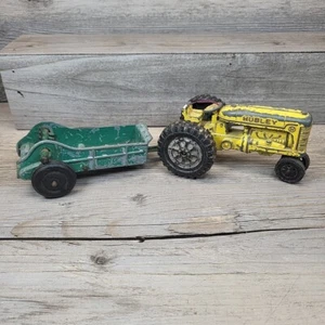 Vtg 1950s Kiddie Hubley Yellow Toy Metal Tractor Green Manure Spreader - Picture 1 of 16