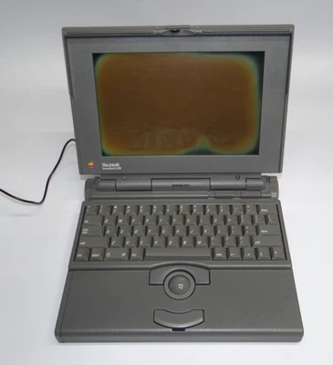 Apple Macintosh PowerBook 145B M5409 Encendido, Sonido de Arranque, PANTALLA DEFECTUOSA Foto 1 de 4