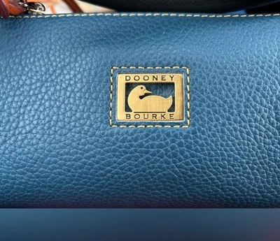 Bandolera Dooney & Bourke Dillen barril pequeño Foto 1 de 4