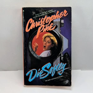 Die Softly - Christopher Pike VTG 1st Printing Archway 1991, YA Horror Paperback - Picture 1 of 5