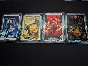 Paquete de 4 carteles folletos Kakawow Disney Cosmos 2025 - Imagen 1 de 3