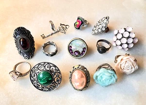 VINTAGE LOT: 13 COSTUME RINGS/LUCITE/RHINESTONE/STERLING/KEY/ROSES/ADJUSTABLE - Picture 1 of 24