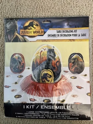 JURASSIC WORLD BIRTHDAY PARTY TABLE DECORATING  - Image 1 of 4