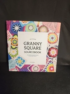 Ultimate Granny Square Sourcebook : 100 Contemporary Motifs to Mix and Match by - Picture 1 of 2