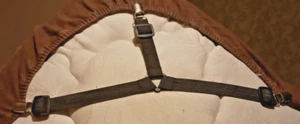 4Pcs Triangle Bed Sheet Holder Adjustable Fasteners Suspenders Gripper Elastic - Picture 1 of 9