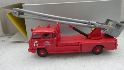 VEREM FRANCE REF V4102 RESINE SAVIEM ECHELLE DE POMPIERS NEUF EN BOITE - Photo 1/4