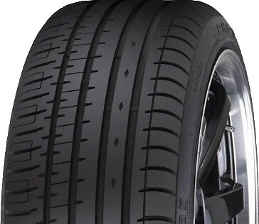 Accelera Phi R 235/45 ZR18 98Y XL