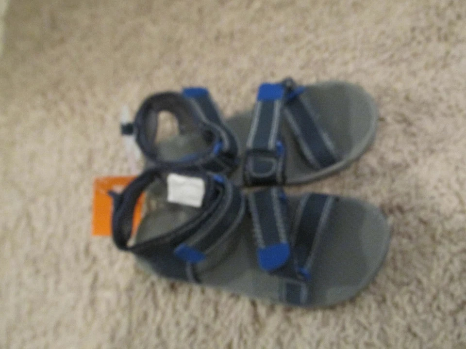 NUEVO CON ETIQUETAS Gymboree Niños Sandalias de Agua, Zapatos de Verano, Gris y Azul Talla 1  Foto 1 de 1