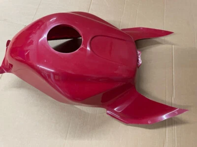 Cubierta del tanque de fibra de vidrio Honda CBR 600RR 2003-2004 Foto 1 de 3