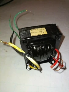 Trasformatore lamellare 35W - Pri. 220V e 2 sec. 17V/0.5A e 32V/1A - Vintage - Foto 1 di 6