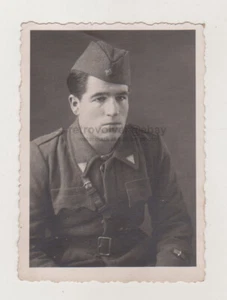 Affectionate Handsome Young Man Attractive Male Soldier Military Gay Int Uniform - Picture 1 of 7