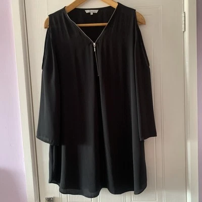 Black Cold Shoulder Longer Length Top Size 20. 3/4 Sleeve - Image 1 of 3