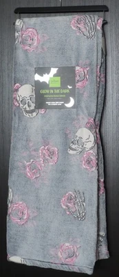 NEW Glow In The Dark Plush Throw Blanket 60"x70" Skull Pink Roses Halloween - Image 1 of 4