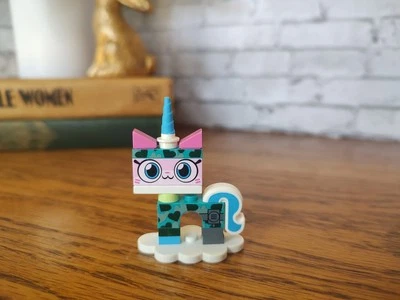 1 LEGO Minifigura Camuflaje Unikitty Foto 1 de 4