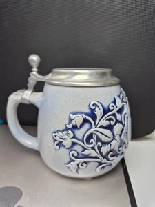 Bierkrug mit Zinndeckel (Rein Zinn), Original Gerz mit Metallwappen von Hamburg - Bild 1 von 4