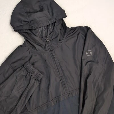 Chaqueta Under Armour XL 1/2 Cremallera Ajustada Con Capucha Rompevientos Pullover Atlético Usada en Excelente Condición Foto 1 de 4