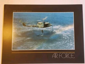 Original US Air Force UH-1N Lithographie Druck Poster 23" x 17" Special Operations - Bild 1 von 6