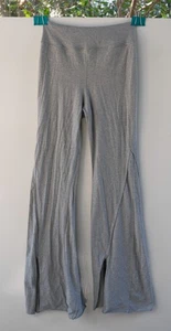 Free People Movimiento Acampanado Leggings Gris Yoga Salón Pilates Pantalones Talla M - Imagen 1 de 7