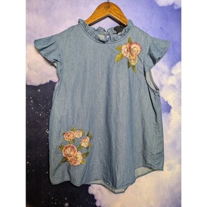 Chambray Ruffle Sleeve Denim Top Floral Embroidery Size Medium Cottagecore Boho - Picture 1 of 7