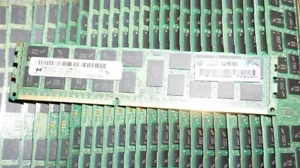 -=LOT 32X=-HP 500205-171 SERVER MEMORY MICRON MT36JSF1G72PZ DDR3 PC3-10600R 8GB - Picture 1 of 3