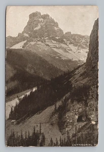 AK Cathedral Mountain Yoho Nationalpark British Columbia Kanada - Bild 1 von 2