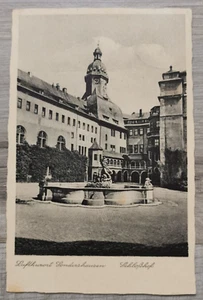 AK Sondershausen Schlosshof mit Brunnen, gelaufen 1937 nach Löhma - Bild 1 von 2