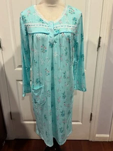 Women Long Sleeve Lt. Blue Nightgown buttons front w/side Pocket 2XL 39"L x26"W - Picture 1 of 4