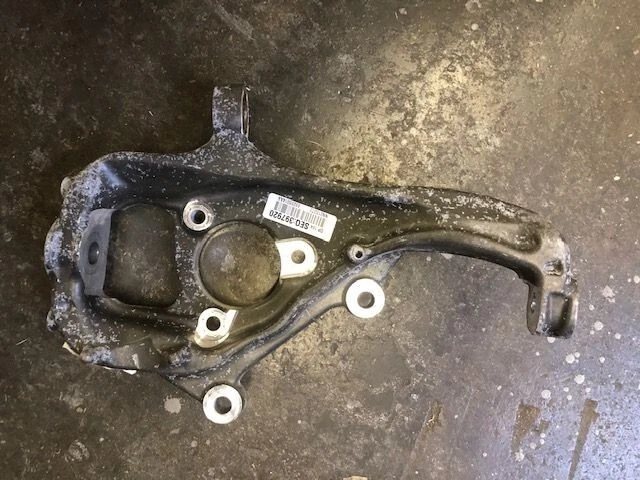 2019-2023 RAM 1500 FRONT KNUCKLE RIGHT OEM NTO MOPAR 68265014AA***NTO - Image 1 of 1