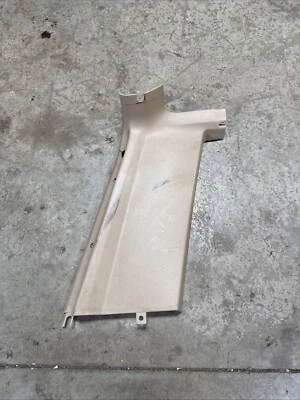 84-96 Jeep Cherokee XJ 2 puertas trasero izquierdo panel de ajuste superior pilar C LH tostado (P96) Foto 1 de 4