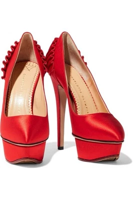 Zapatos de salón Charlotte Olympia rojos satinados peloma plisados talla 37,5 $800 Foto 1 de 4