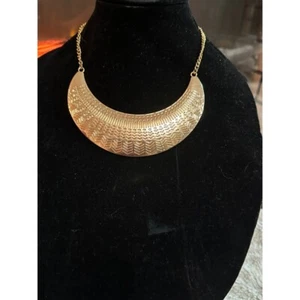Paparazzi Gold Statement Necklace & Earrings Set - Tribal Design - Picture 1 of 2