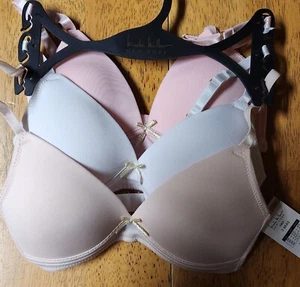 NWT NICOLE MILLER Set of 3 Youth Padded BRAS White / Nude / Pink Size 30A - Picture 1 of 2