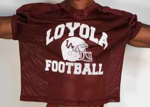 MEN'S MAROON LOYOLA FOOTBALL SIZE XL! - Picture 1 of 2