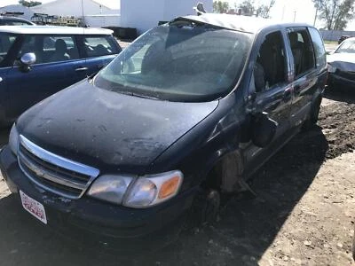 Conjunto de luz trasera izquierda usada se adapta a: Chevrolet Venture 2002 base izquierda grado A Foto 1 de 4