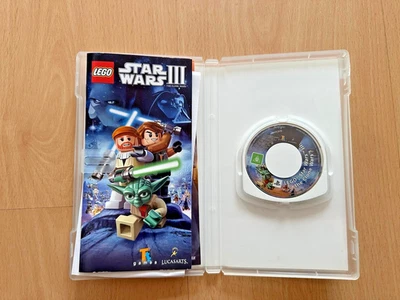 LEGO Star Wars III: The Clone Wars Sony PSP CIB Free Region - Image 1 of 2