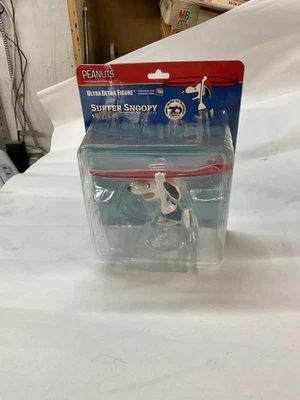 Hard To Find Peanuts Snoopy Surfer Medicom Ultra Detail Figure New in Box - Image 1 of 4