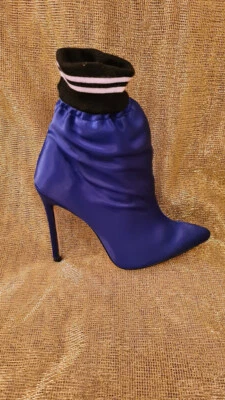 NUEVO* RRP£140 DISEÑADOR GANGA PRIVILEGIADA Azul Calcetín Tacones Botas ZAPATOS SEXY Foto 1 de 4
