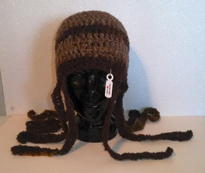 Handmade Tarantula Spider Beanie Hat Brown 8 Legs Crochet Halloween - Picture 1 of 3