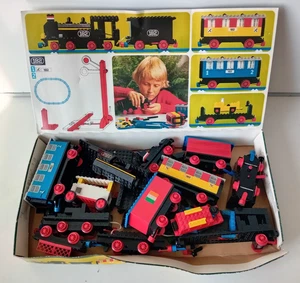 Vintage 1970s Lego Rare Vintage D 182 Train Box (Unchecked) - Picture 1 of 5