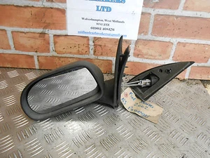 ESPEJO RETROVISOR PUERTA MANUAL LADO PASAJERO FIAT MAREA BRAVA 2002 NS PLÁSTICO NEGRO - Imagen 1 de 7