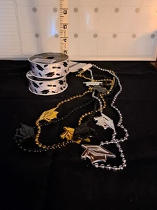 Graduation Ribbon And Necklaces New #277 Bin5 - Picture 1 of 2