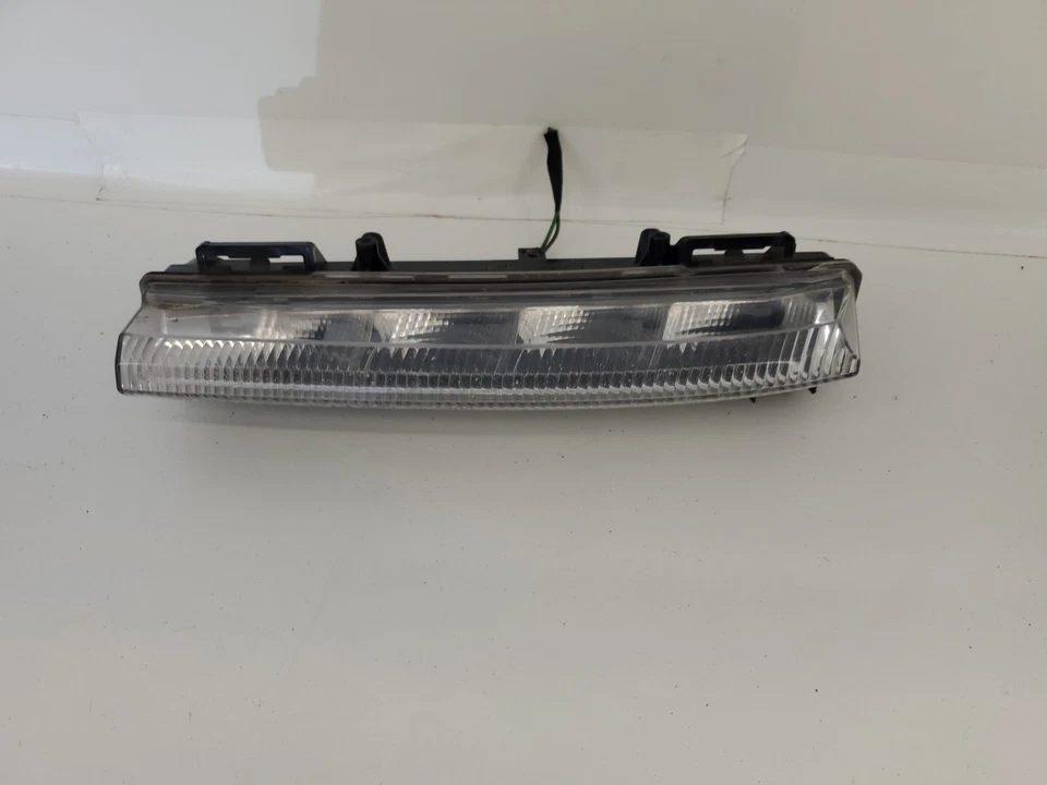 12-16 Left Driver Side DRL Day Running Lights For Mercedes-Benz E350 C350 C250 - Image 1 of 4