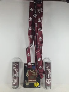 Texas A&M Aggies Fan Set 4 Schlüsselbänder Ohrhörer Leuchtabzeichen offiziell TAMU - Bild 1 von 3