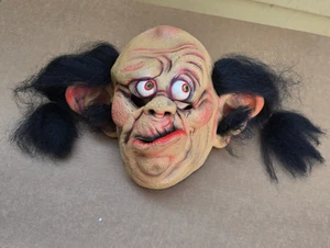 Vintage 2001 The Paper Magic Group Troll Ugly Monster Hairy Bum Halloween Mask - Picture 1 of 15